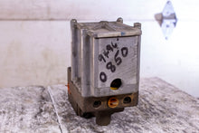 Load image into Gallery viewer, Hunt Valve 415411 SA2 SERIES J