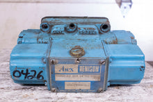 Load image into Gallery viewer, Abex Denison D1D12 33 203 04 03 1S5 Directional Control Valve
