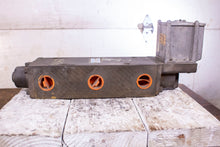 Load image into Gallery viewer, Hunt Valve 655411SA4 Series J