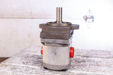 Load image into Gallery viewer, Parker PZG2TL070S6 Hydraulic Gear Pump