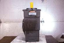 Load image into Gallery viewer, Permco Model 6540-0111-0072 Hydraulic Pump
