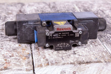 Load image into Gallery viewer, Rexroth R900578218 Hydraulic Directional Valve
