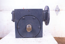 Load image into Gallery viewer, Hub City 0230-14799 30 to 1 ratio Right Angle Gearbox