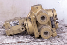 Load image into Gallery viewer, Ross Controls 2776B4001 Valve