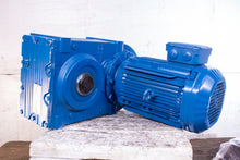 Load image into Gallery viewer, Sew-Eurodrive FA77/G DRN100LM4 87.8424461301.0001.24.10 Gearmotor