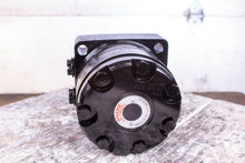 Load image into Gallery viewer, DYNAMIC Fluid Components BMER-2-200-WS-T4-S-R Hydraulic Wheel Motor