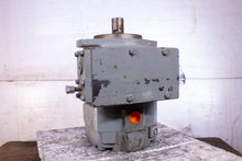 Load image into Gallery viewer, Oilgear PVWH34LSAYCNSN Oil Pump