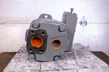Load image into Gallery viewer, Oilgear PVWH34LSAYCNSN Oil Pump