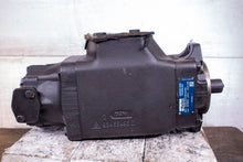 Load image into Gallery viewer, Parker Hydraulic Pump T67DBB B42 B14 B06 3L00 B100 054-48502-0