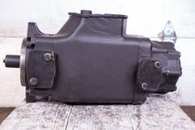 Load image into Gallery viewer, Parker Hydraulic Pump T67DBB B42 B14 B06 3L00 B100 054-48502-0