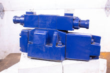 Load image into Gallery viewer, Rexroth 433823/2 4WRZ 16 W1-150-31/6A24N9Z4/M-352 R900547100 Proportional Valve