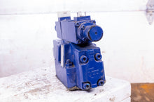 Load image into Gallery viewer, Rexroth 433823/2 4WRZ 16 W1-150-31/6A24N9Z4/M-352 R900547100 Proportional Valve