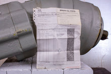 Load image into Gallery viewer, Vickers ASSY 824239Hydraulic Motor LI-MF2125-30-61021S500 NSN 4320-00-242-50772H-4320-00-242-5077
