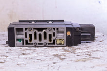 Load image into Gallery viewer, Parker 4510BHXXABAE53 PNEUMATIC VALVE