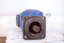 Load image into Gallery viewer, Permco PB360B067-DLAA-ZA17-6GAZA07 Hydraulic Pump