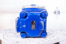 Load image into Gallery viewer, Eaton Vickers 4535V60A25 1AA22R 02-137476-1 Hydraulic Vane Pump