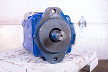 Load image into Gallery viewer, Eaton Vickers 4535V60A25 1AA22R 02-137476-1 Hydraulic Vane Pump