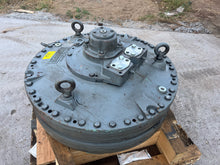 Load image into Gallery viewer, Hagglunds Denison High Torque Hydraulic Motor MA 566 N 01 00 300-81 Coupler