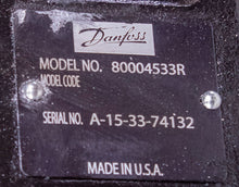 Load image into Gallery viewer, Danfoss 80004533R 90R075MA1BC80S4S1D03GBA323224 Hydraulic Pump