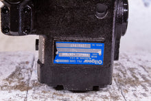 Load image into Gallery viewer, Oilgear PVWJ-022-A1UV-RSAC-P-1NN/FNN-0116 L724395-116 Hydraulic Pump