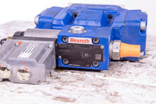 Load image into Gallery viewer, Rexroth R901275767 Pressure reducing valve