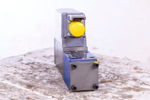 Load image into Gallery viewer, Rexroth 0811404639 4WRPEH 6 C B40L/20/G24K0/A1M Proportional Valve