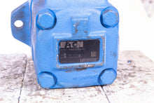 Load image into Gallery viewer, Eaton 35V30A 1A22R 02-137126-1 Hydraulic Pump