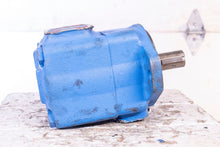 Load image into Gallery viewer, Eaton 35V30A 1A22R 02-137126-1 Hydraulic Pump