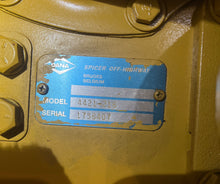 Load image into Gallery viewer, Dana Model 4421-216 Transmission Clark 288917 2520-01-025-3730 ID040