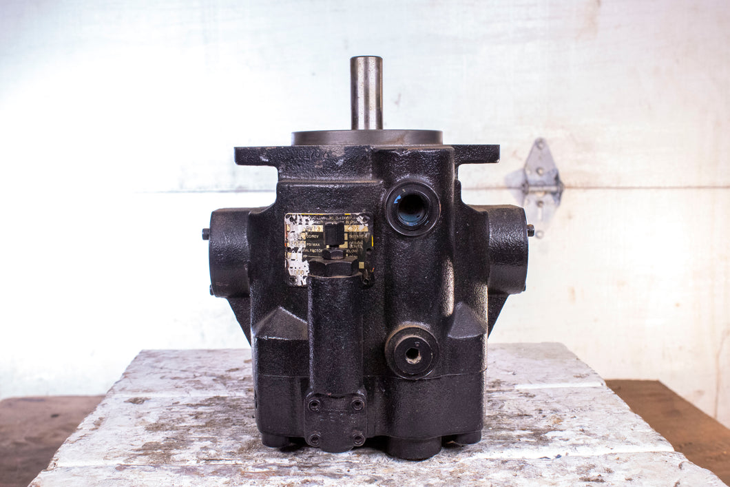 Parker PVP3320L20 Hydraulic Piston Pump