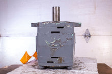 Load image into Gallery viewer, Voith IPC 6-125-101 Hydraulic Pump