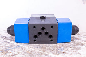 Vickers DG4S4LW-012N-B-60 02-119575 Directional Valve