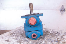 Load image into Gallery viewer, Eaton Vickers V20 1P8P 1C11 372639-3 151207RM1021 Vane Pump