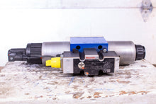 Load image into Gallery viewer, Rexroth 4WREE 10 W1-50-23/G24K31/F1M Proportional Valve