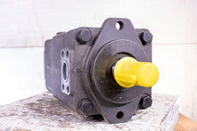 Load image into Gallery viewer, Permco PT6EDM - 062 - B38 - 1R12 - C1 Series Hydraulic Vane Double Pump