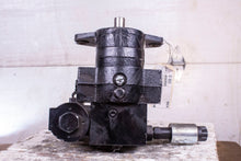 Load image into Gallery viewer, Danfoss Hydraulic Pump 83031862