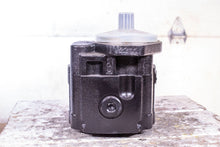 Load image into Gallery viewer, Casappa KP30.34S0-A5K9-POG/OF-N-CSC Gear Pump 035700WT 0827028T