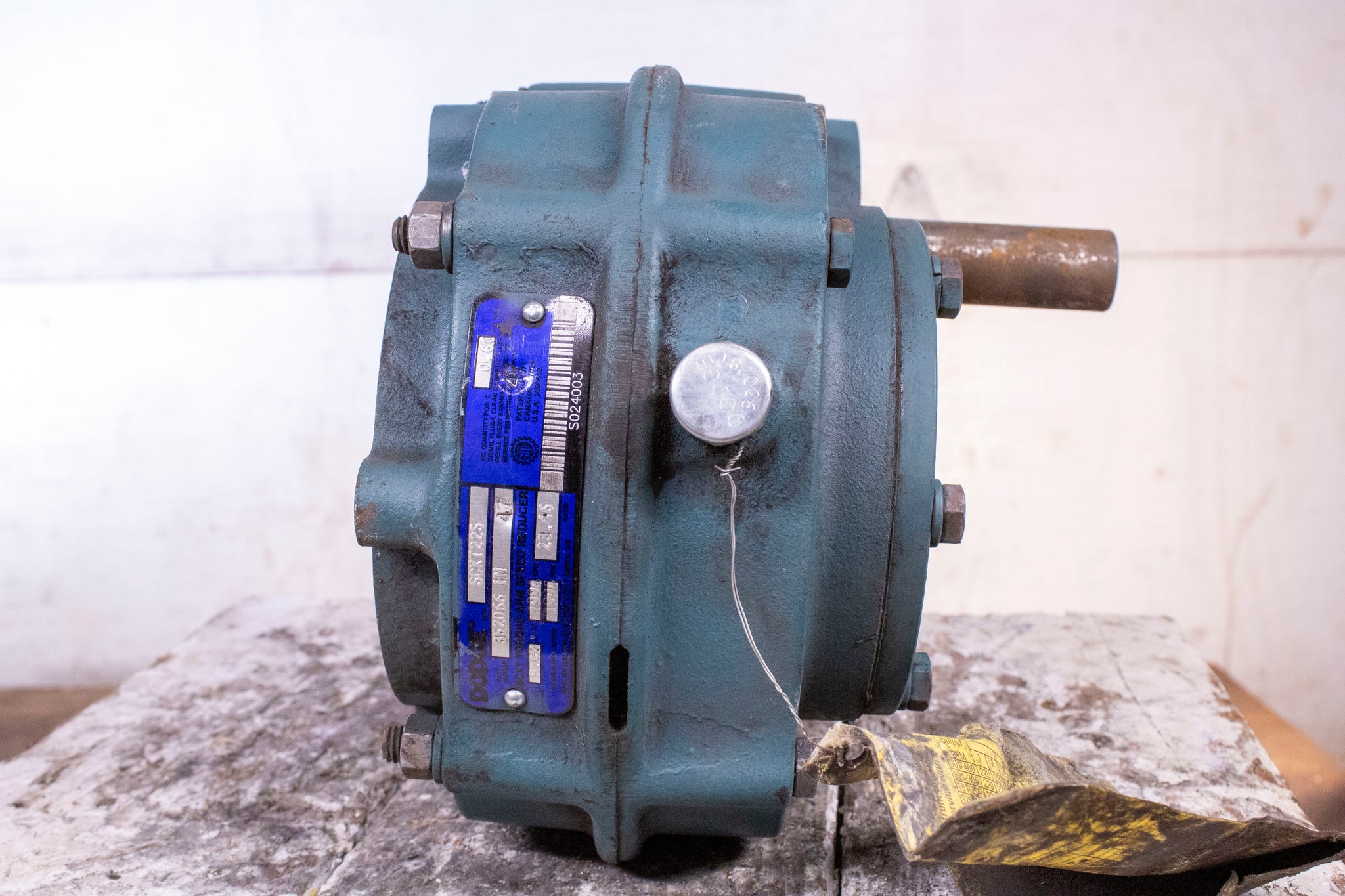 dodge gear reducers Dodge SCXT225 352066 HN Torque Arm Gear Reducer 23.46 Ratio – Hydraulic Junkyard