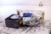 Load image into Gallery viewer, HUBBELL INDUSTRIAL CONTROLS HC59364-011 TYPE 5210 SIZE 3 CNTCTR
