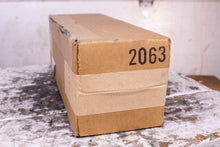 Load image into Gallery viewer, Applied Industrial Oil Filter 3000188664-0 1-0-00-R62-03E