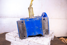 Load image into Gallery viewer, Sipco NMRV110/7.5/S1.625/N210 Motovario 9806264 NMRV 110 Worm Gearbox