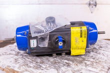 Load image into Gallery viewer, Deltorq 085-DA-00 Pneumatic Actuator