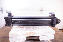 Load image into Gallery viewer, VALMETCORP CYLINDER HYDRAULIC APL3045467 3.25Bx16.0S