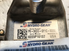 Load image into Gallery viewer, Sauer Hydro-Gear PK-3HCC-GY1C-XXXX Pump Right side