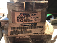 Load image into Gallery viewer, Sauer Hydro-Gear Pump PK-3KCC-GY1C-XXXX left side
