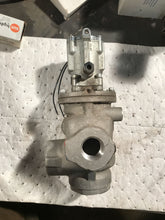 Load image into Gallery viewer, Parker N3657504753 with K135504553 Pilot Valve