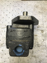 Load image into Gallery viewer, Force america 492006 hydraulic pump