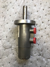 Load image into Gallery viewer, Lamina A100FMO Hydraulic Motor SHAFT DIAMETER: 5/8&quot; ,BOXZA