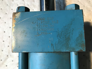 Vickers Hydraulic Cylinder 4/1.75x2.563 TZ10HL5N 1kA02900 J 008 3000 PSI