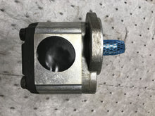 Load image into Gallery viewer, Ultra hydraulic gear pump motor 1191 5098 8035187 8411935
